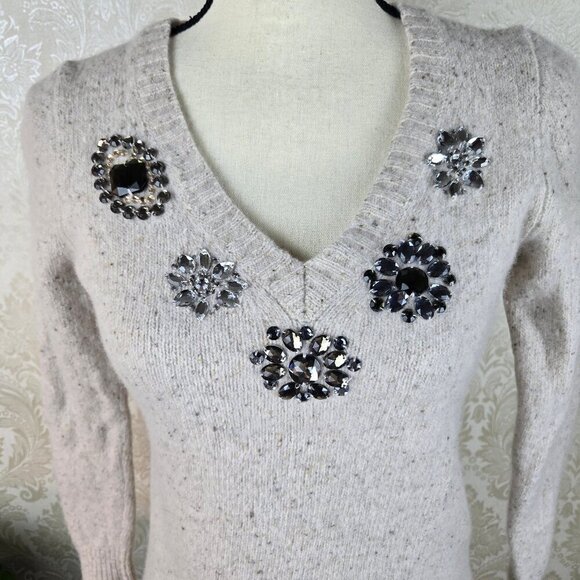 J Crew Size Small Cream Vneck Pullover Sweater Crystal Embellishments Lambswool - Picture 2 of 14